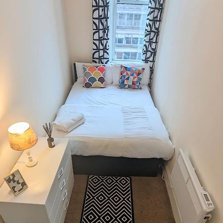 Sunny Haymarket Room Edynburg Zewnętrze zdjęcie